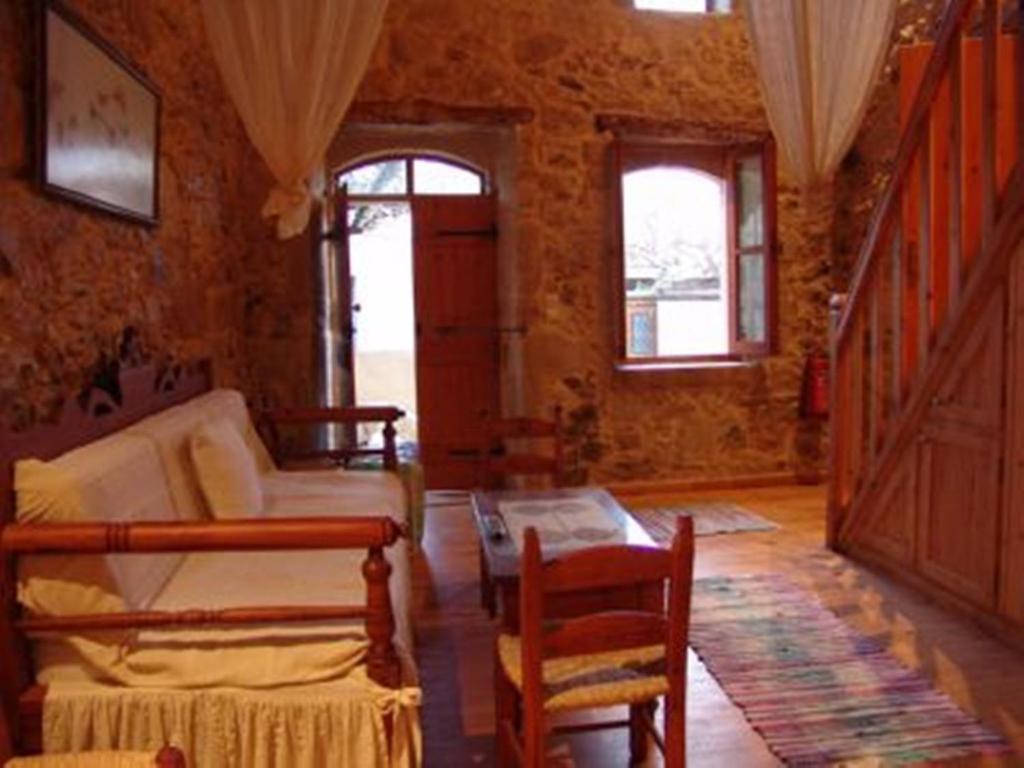 Kouriton House Pension Margarítai Buitenkant foto